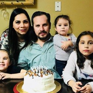 Meet your Posher, Jose luis